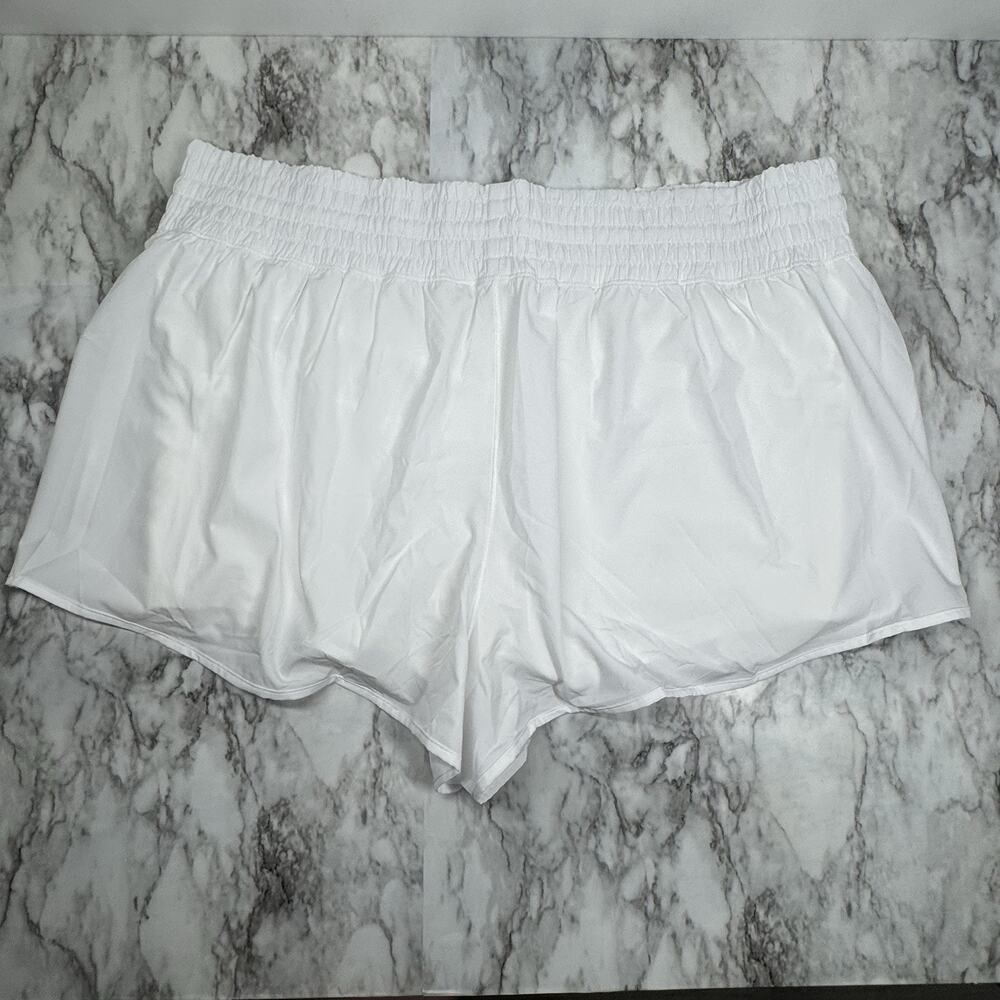 OFFLINE By Aerie 2" Hot Stuff Shorts Low Rise White 2 in 1 Size XXL Pockets - Picture 4 of 11